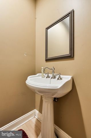 14 GLEN BURNIE DR, Sicklerville, NJ 08081