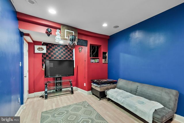 14 GLEN BURNIE DR, Sicklerville, NJ 08081