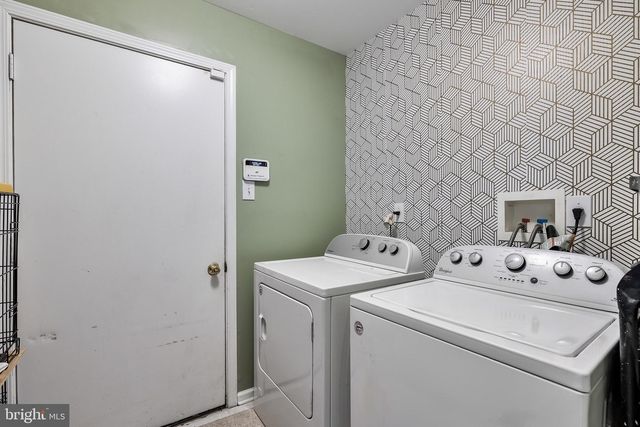 14 GLEN BURNIE DR, Sicklerville, NJ 08081