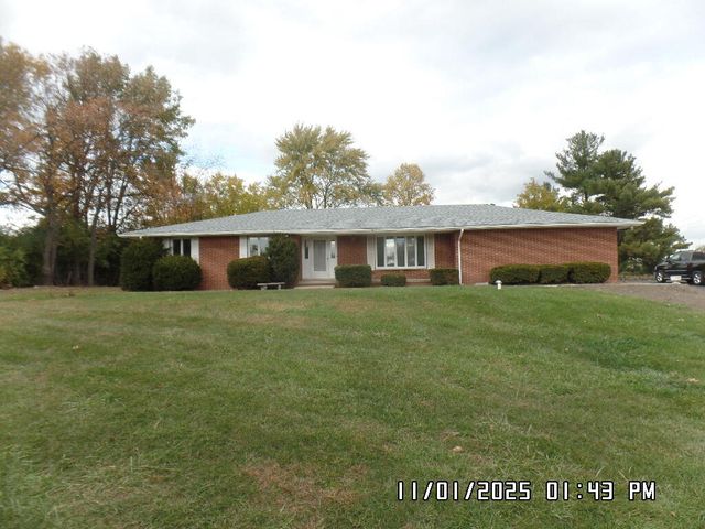 7202 E 83rd Avenue, Crown Point, IN 46307