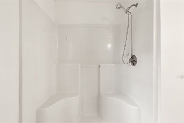 39 Brewster Rd 39, Stoughton, MA 02072