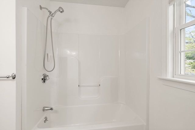 39 Brewster Rd 39, Stoughton, MA 02072