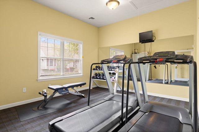 39 Brewster Rd 39, Stoughton, MA 02072
