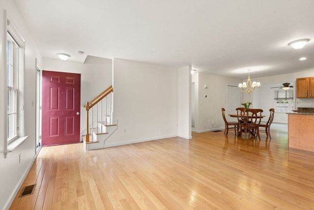 39 Brewster Rd 39, Stoughton, MA 02072