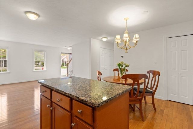 39 Brewster Rd 39, Stoughton, MA 02072