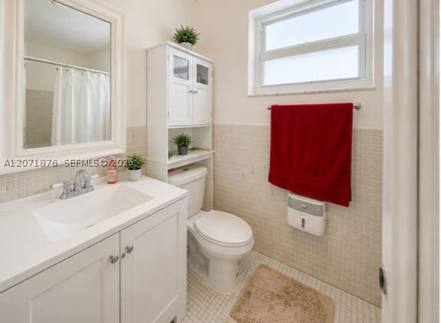 215 SE 3rd Ave 308C, Hallandale Beach, FL 33009