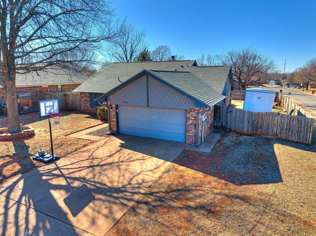 501 Gray Fox Run, Edmond, OK 73003