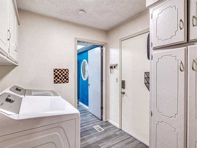 501 Gray Fox Run, Edmond, OK 73003