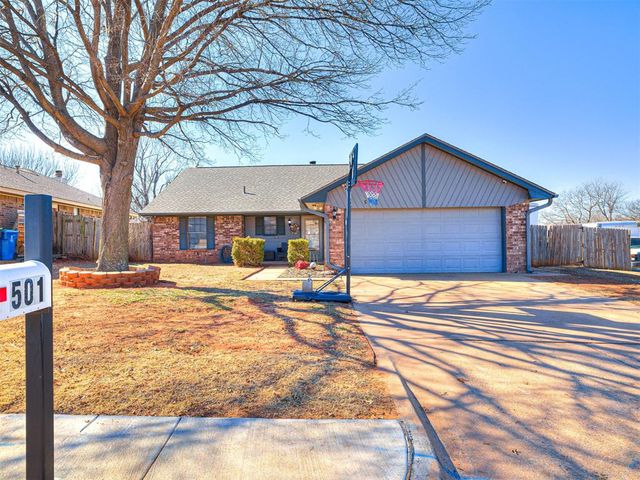 501 Gray Fox Run, Edmond, OK 73003