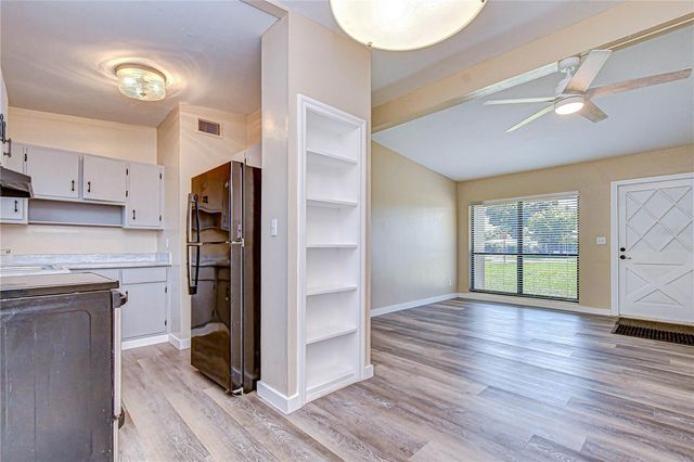 306 E LANGFORD DRIVE, Plant City, FL 33563