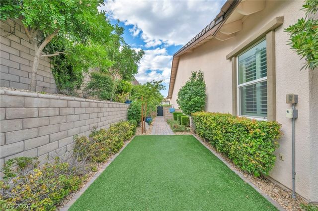 12217 Tempestad Avenue, Las Vegas, NV 89138