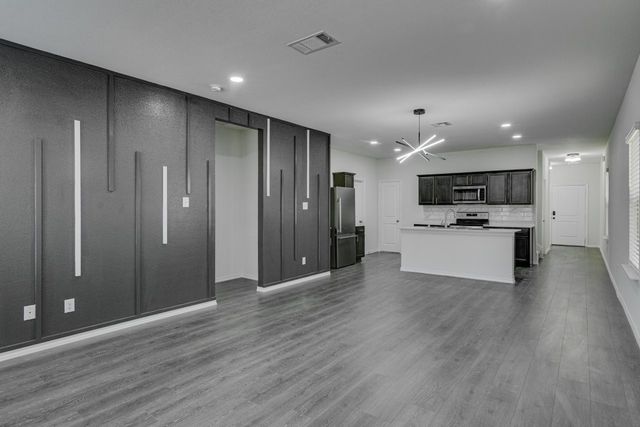1001 Old Oaks Drive, Forney, TX 75126