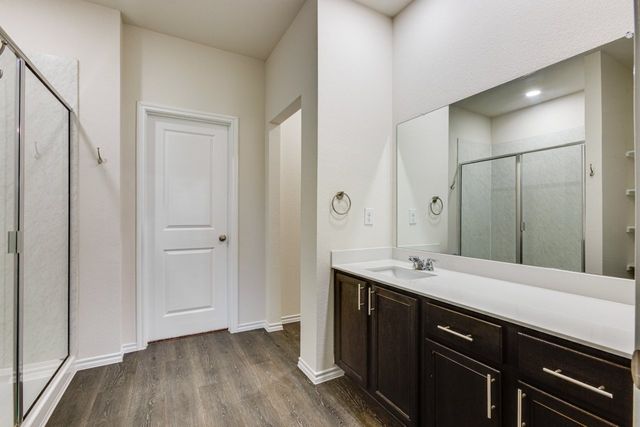1001 Old Oaks Drive, Forney, TX 75126