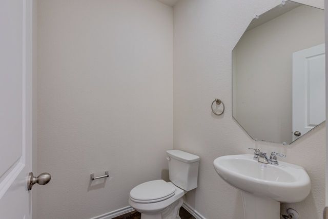 1001 Old Oaks Drive, Forney, TX 75126