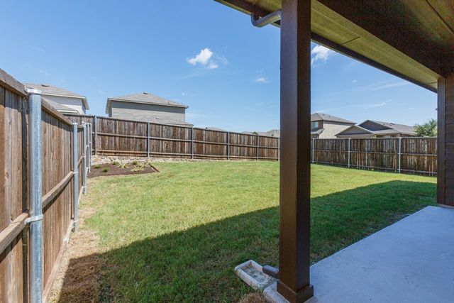 1001 Old Oaks Drive, Forney, TX 75126