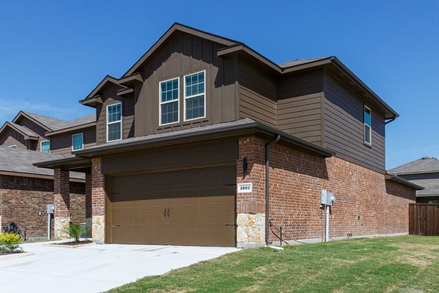 1001 Old Oaks Drive, Forney, TX 75126
