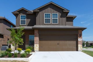1001 Old Oaks Drive, Forney, TX 75126