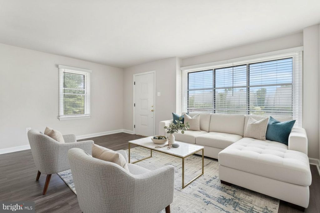 15029 CLEAR SPRING RD, Williamsport, MD 21795