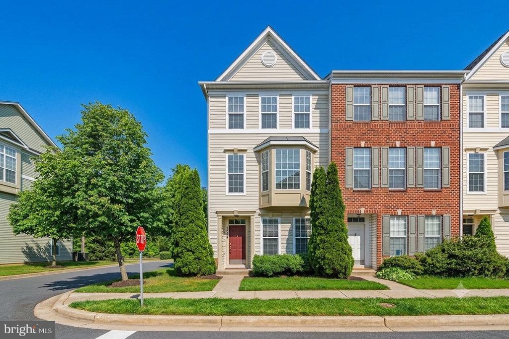 1056 PIPISTRELLE CT, Odenton, MD 21113