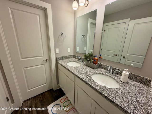 1545 Thimbleberry Lane, Holt, MI 48842