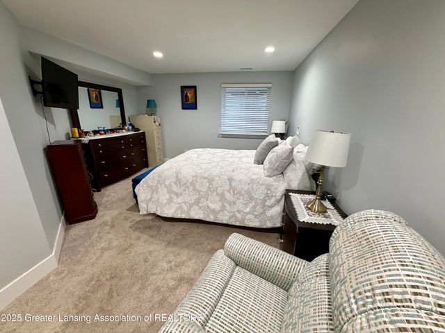 1545 Thimbleberry Lane, Holt, MI 48842