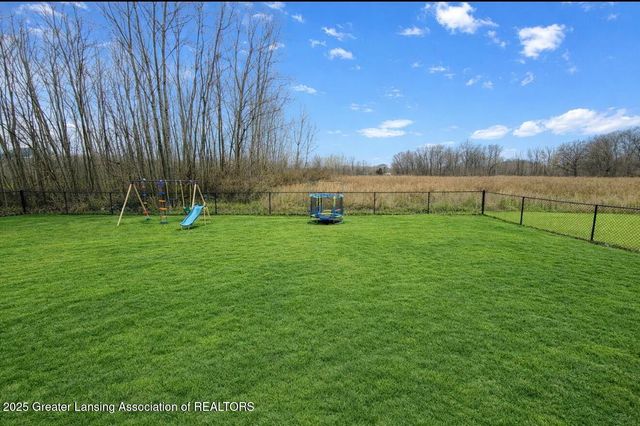 1545 Thimbleberry Lane, Holt, MI 48842