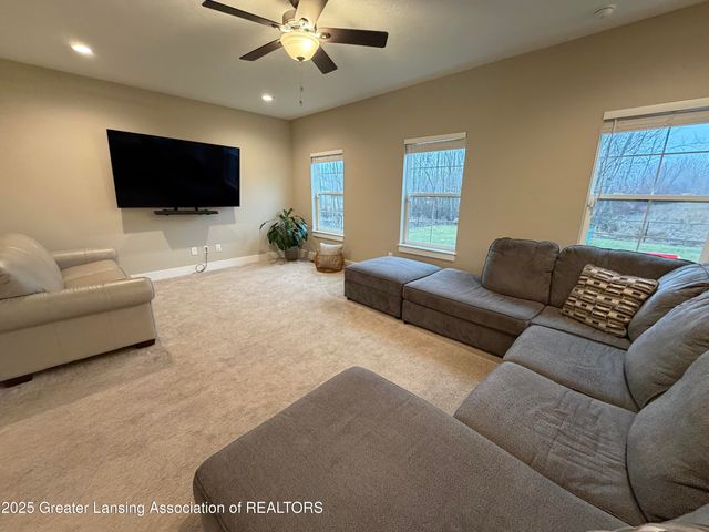 1545 Thimbleberry Lane, Holt, MI 48842