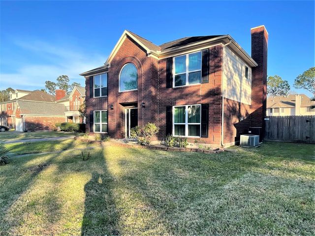 834 Island Meadow Court, Houston, TX 77062