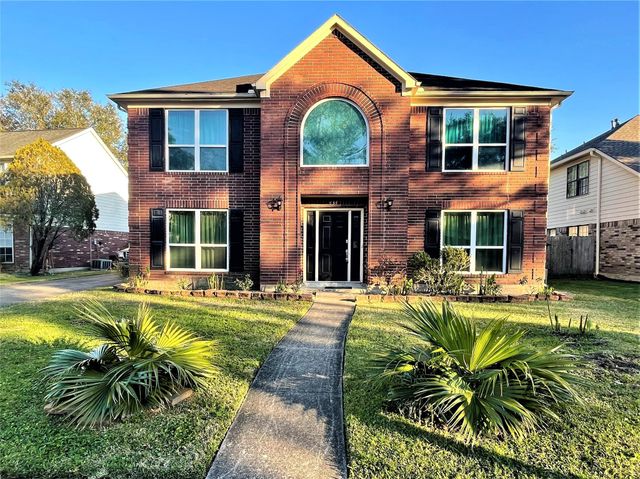 834 Island Meadow Court, Houston, TX 77062