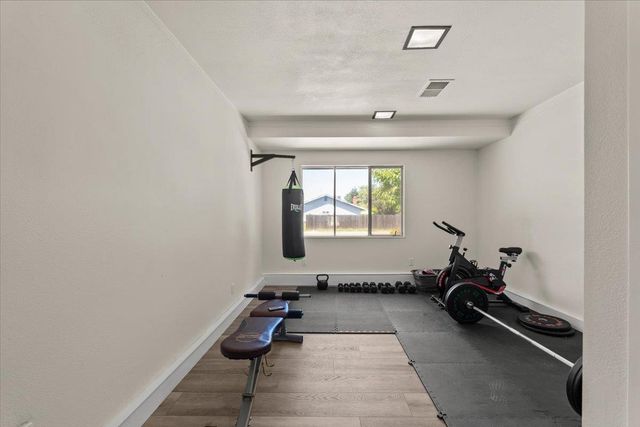 4204 Gothberg Ave, North Highlands, CA 95660
