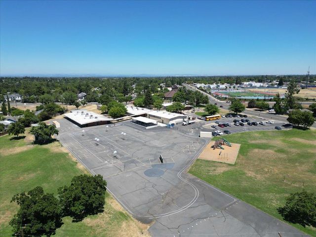 4204 Gothberg Ave, North Highlands, CA 95660