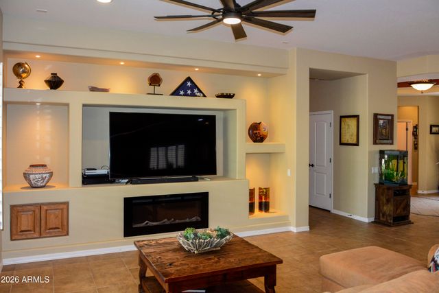 23138 N GAVIOTA Drive, Sun City West, AZ 85375