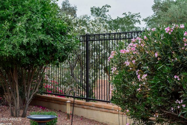 23138 N GAVIOTA Drive, Sun City West, AZ 85375