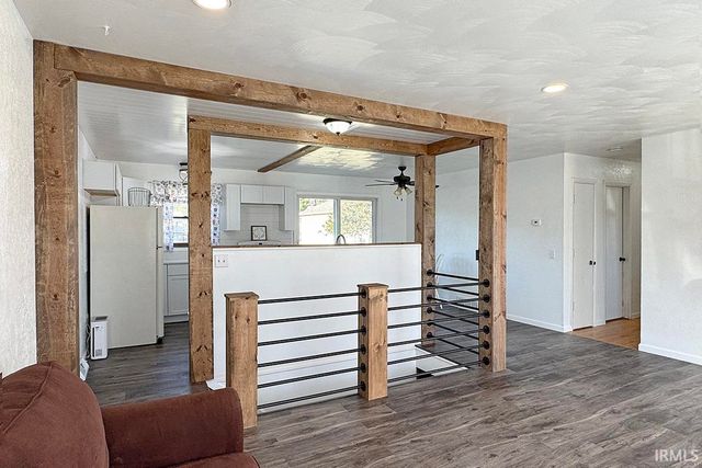 11679 State Road 120, Middlebury, IN 46540