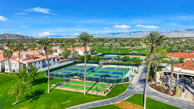 80360 Via Castellana, La Quinta, CA 92253