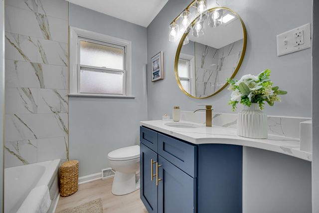 2710 Decatur Street, Lake Station, IN 46405