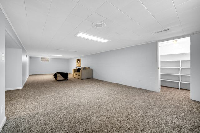 2710 Decatur Street, Lake Station, IN 46405