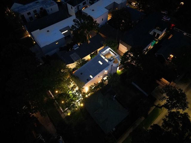 2135 Quenby Street, Houston, TX 77005