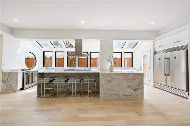 2135 Quenby Street, Houston, TX 77005