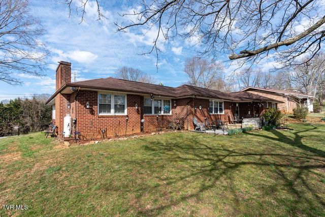 1530 Woodland Avenue, Kingsport, TN 37665