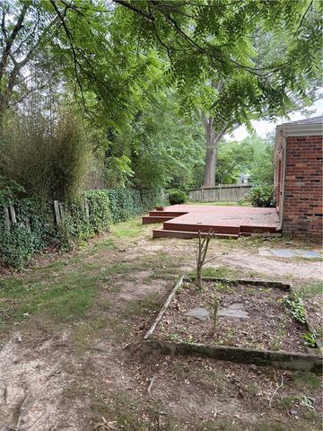 804 Duke Of Suffolk DR, Virginia Beach, VA 23454