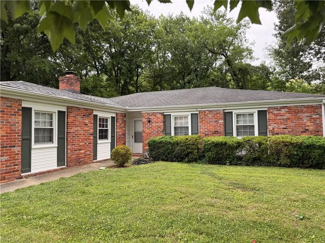 804 Duke Of Suffolk DR, Virginia Beach, VA 23454