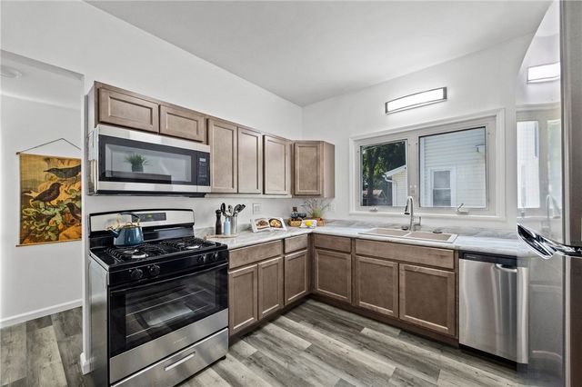 265 Melville Street, Rochester, NY 14609