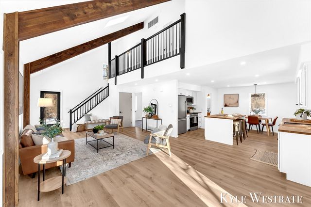 5860 S 36th Street, Climax, MI 49034