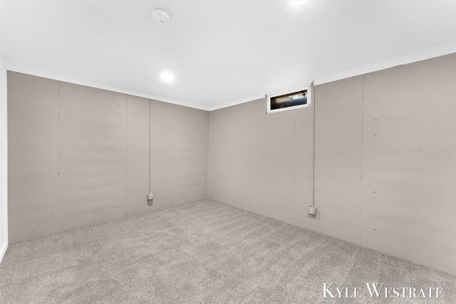 5860 S 36th Street, Climax, MI 49034