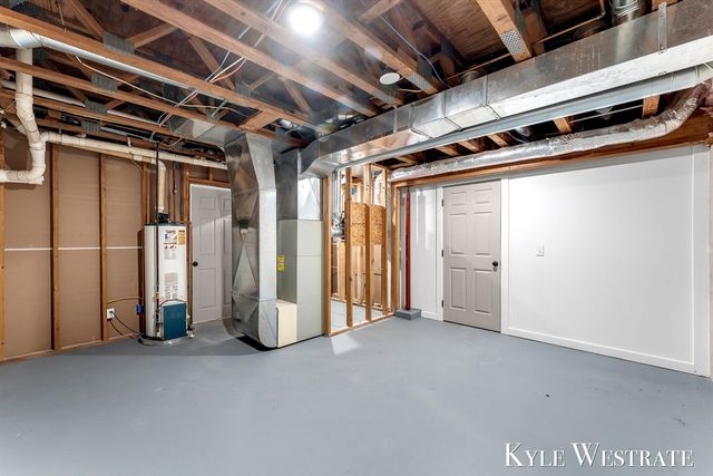 5860 S 36th Street, Climax, MI 49034