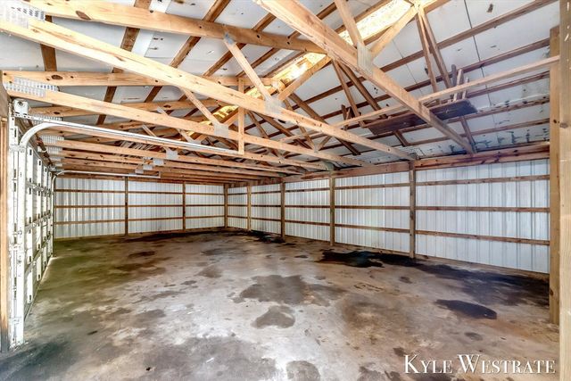 5860 S 36th Street, Climax, MI 49034