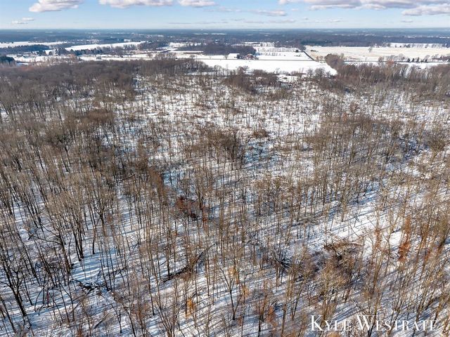 5860 S 36th Street, Climax, MI 49034