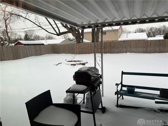 5764 Pennywell Drive, Huber Heights, OH 45424