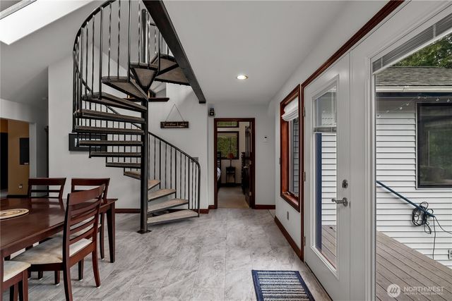 10 N Sundown Drive, Hoodsport, WA 98548